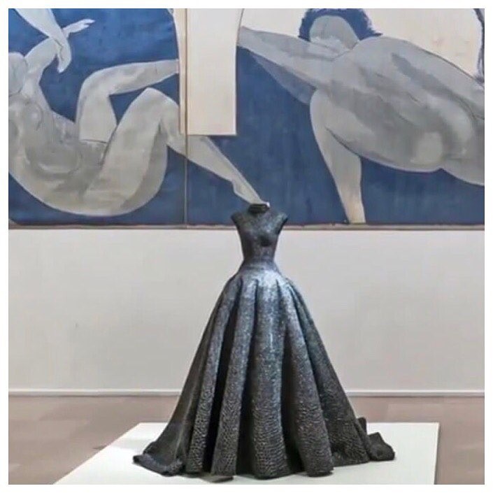 Instagram@azzedinealaiaofficial