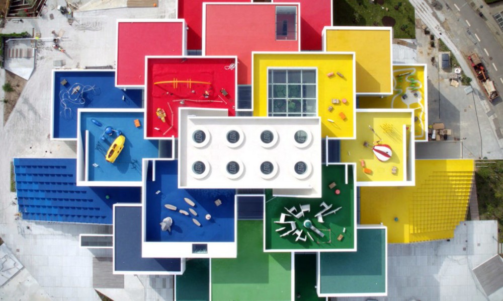 LEGO HOUSE
