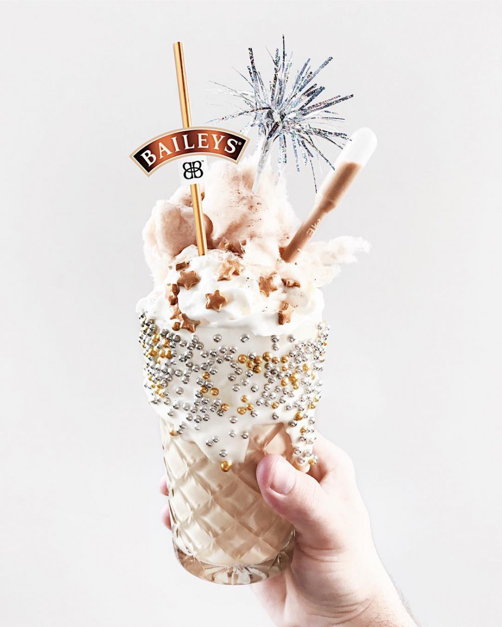 Instagram @fluffegram