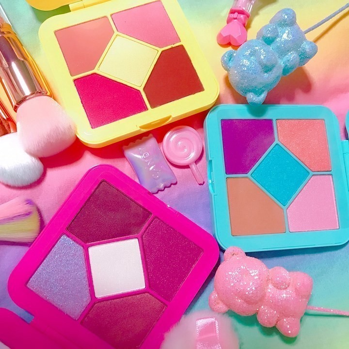 Instagram @limecrimemakeup