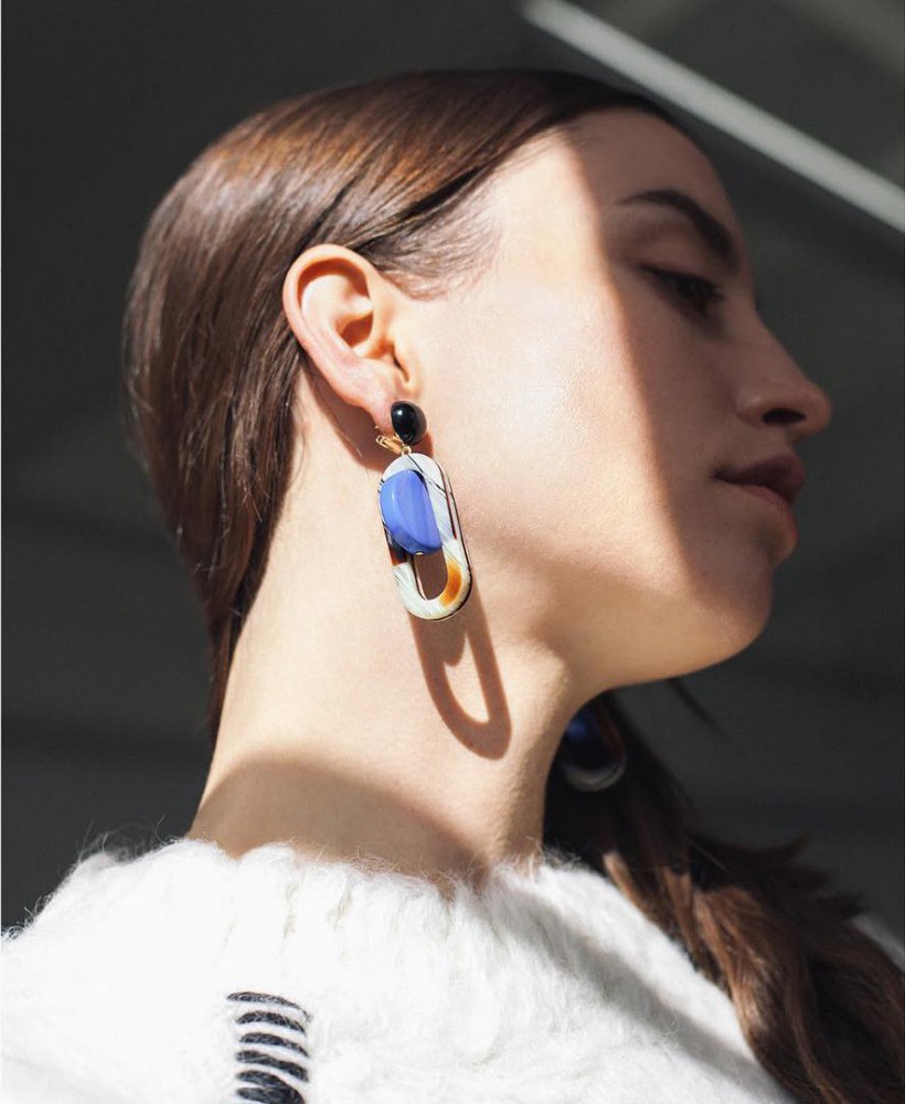 Instagram @rachelcomey