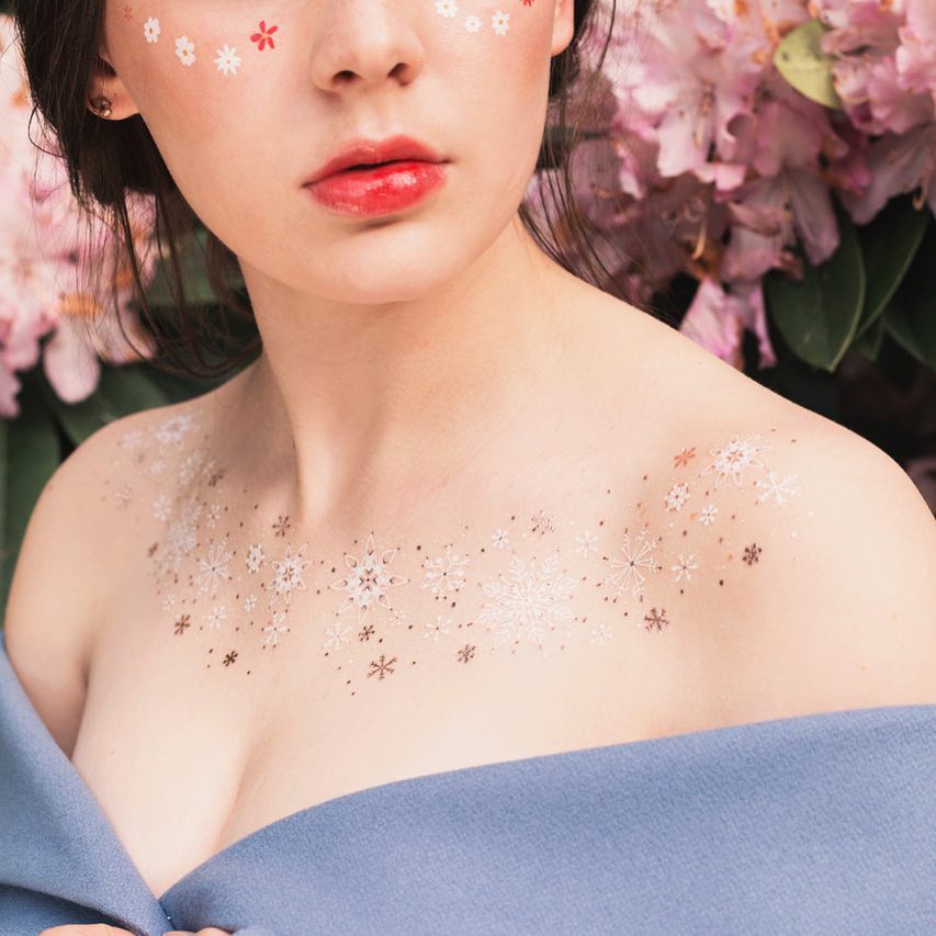 Instagram @PAPERSELF