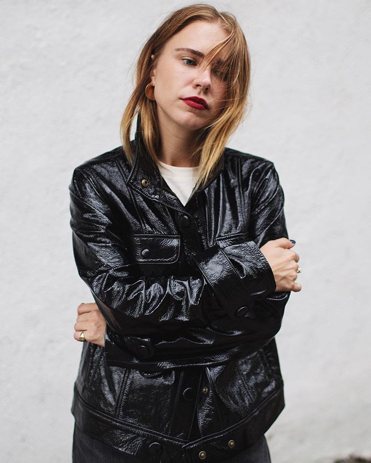 Instagram: alwaysjudging