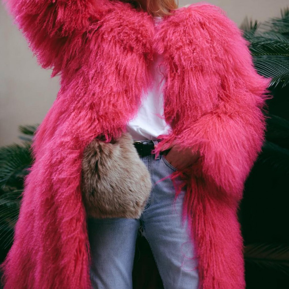 Instagram @simonettaravizza_official