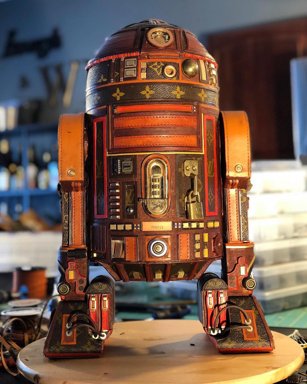 Instagram @gabrieljunkart