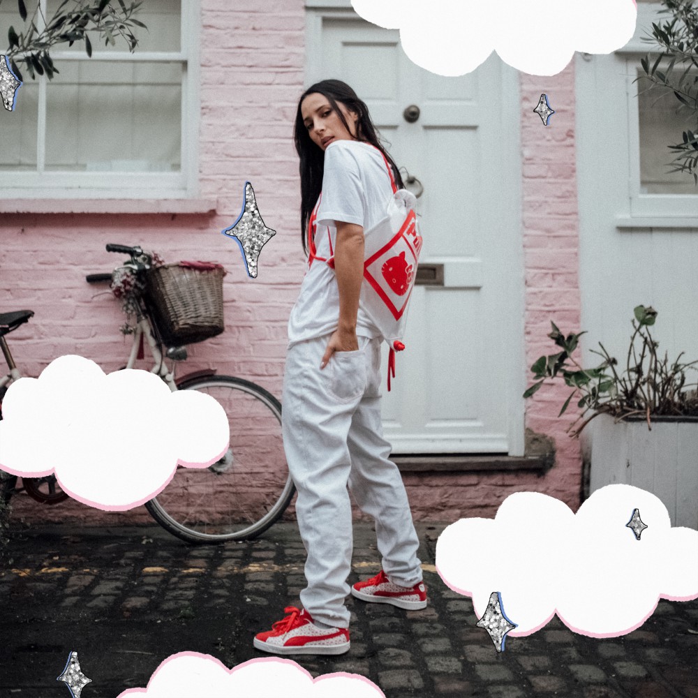 SUEDE 50 PUMA x HELLO KITTY SUEDE COLLECTION