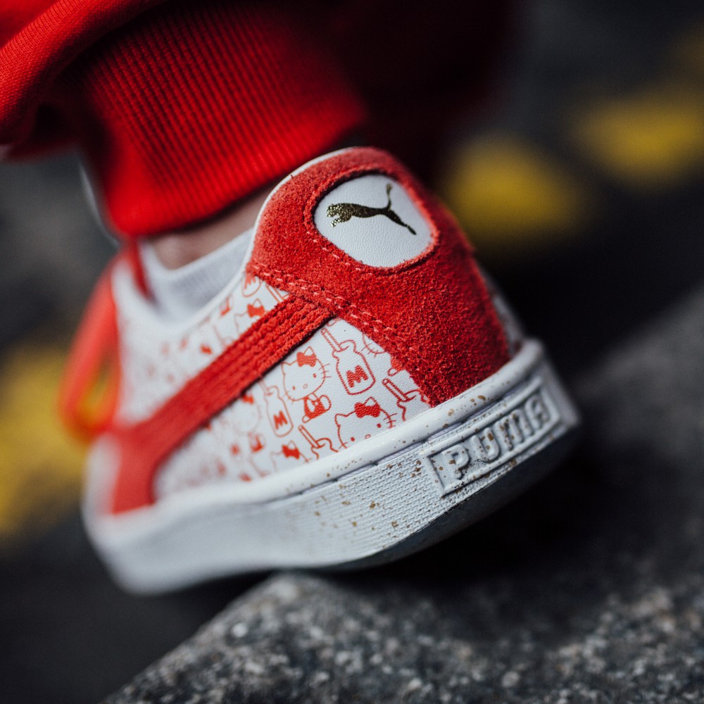  SUEDE 50 PUMA x HELLO KITTY SUEDE COLLECTION