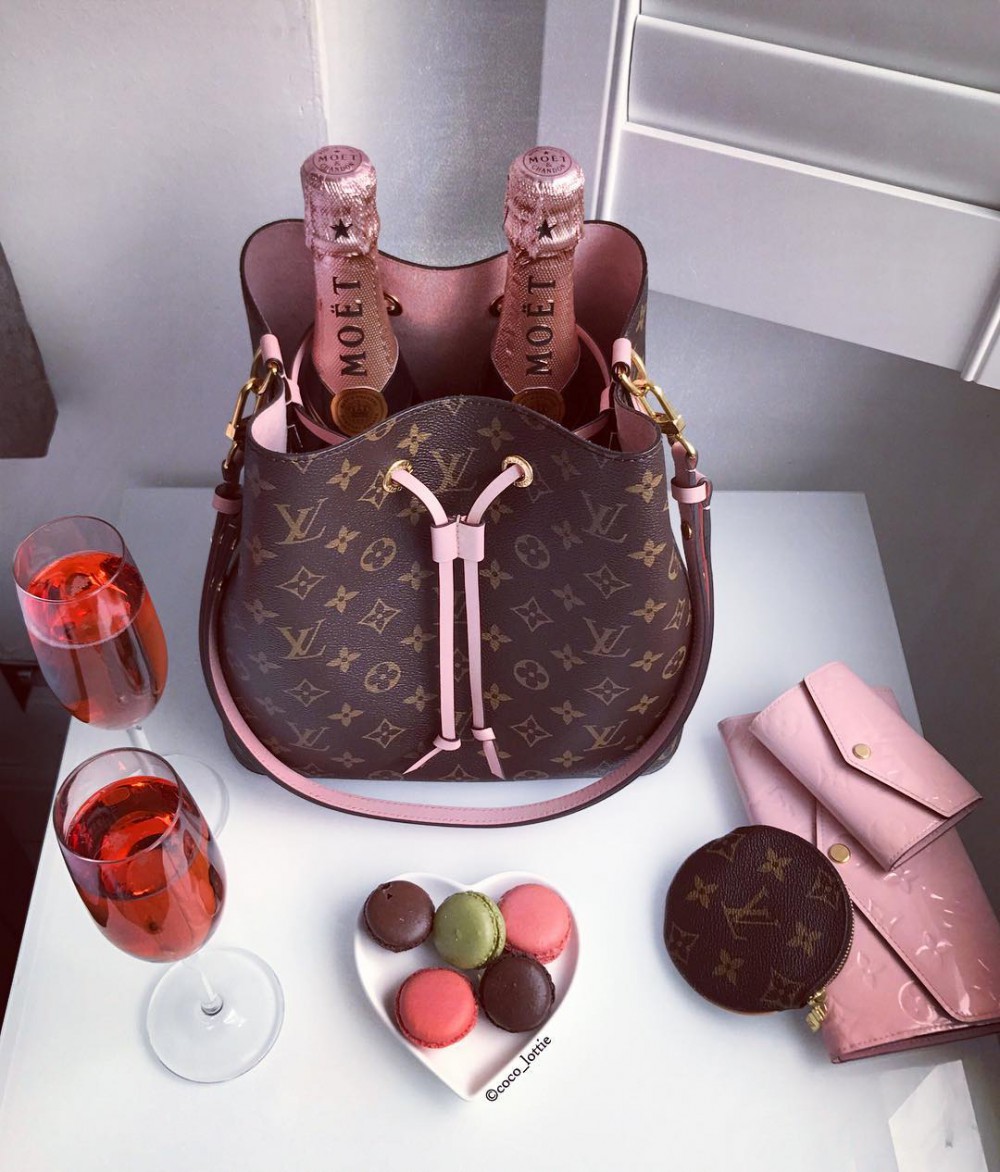 Instagram @coco_lottie