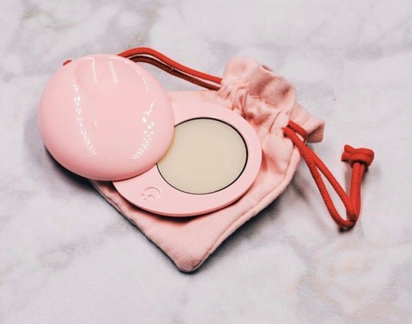 Glossier Instagram