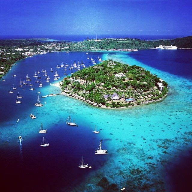 Instagram @dj__mochi