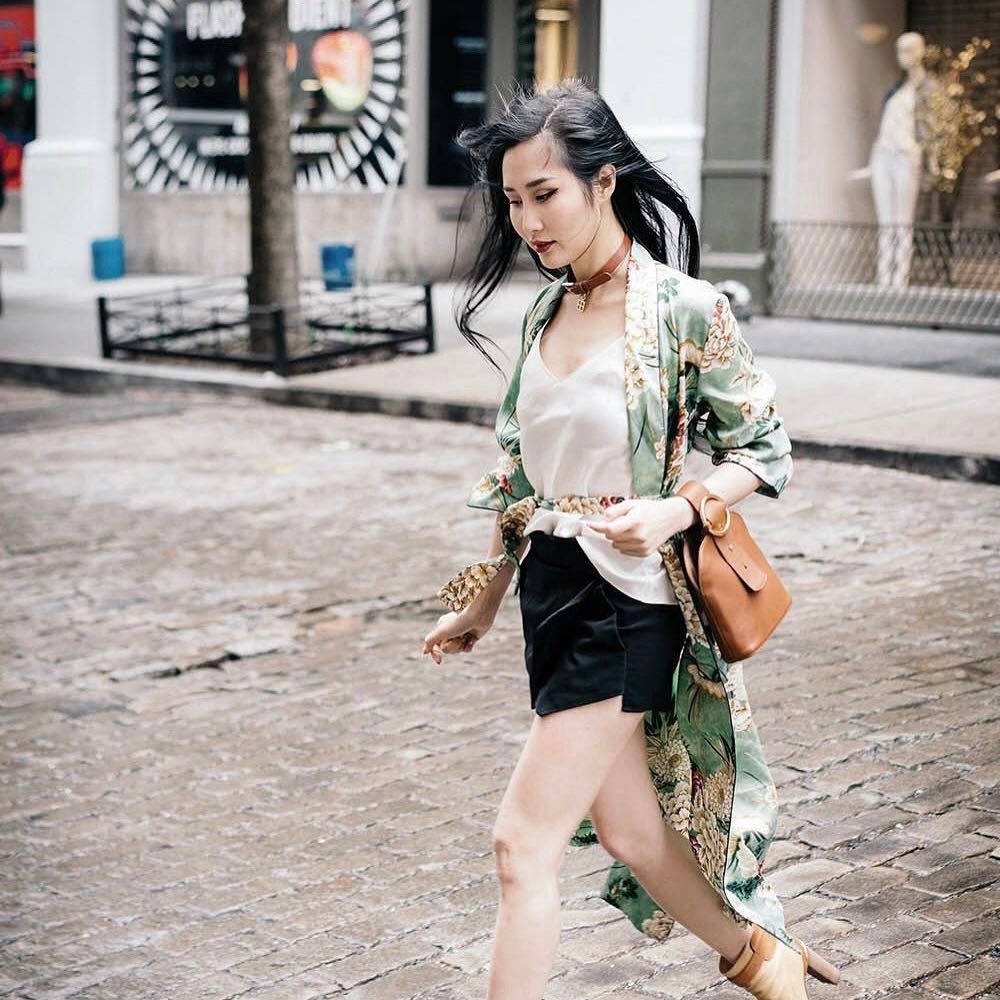 Instagram @parisawangny