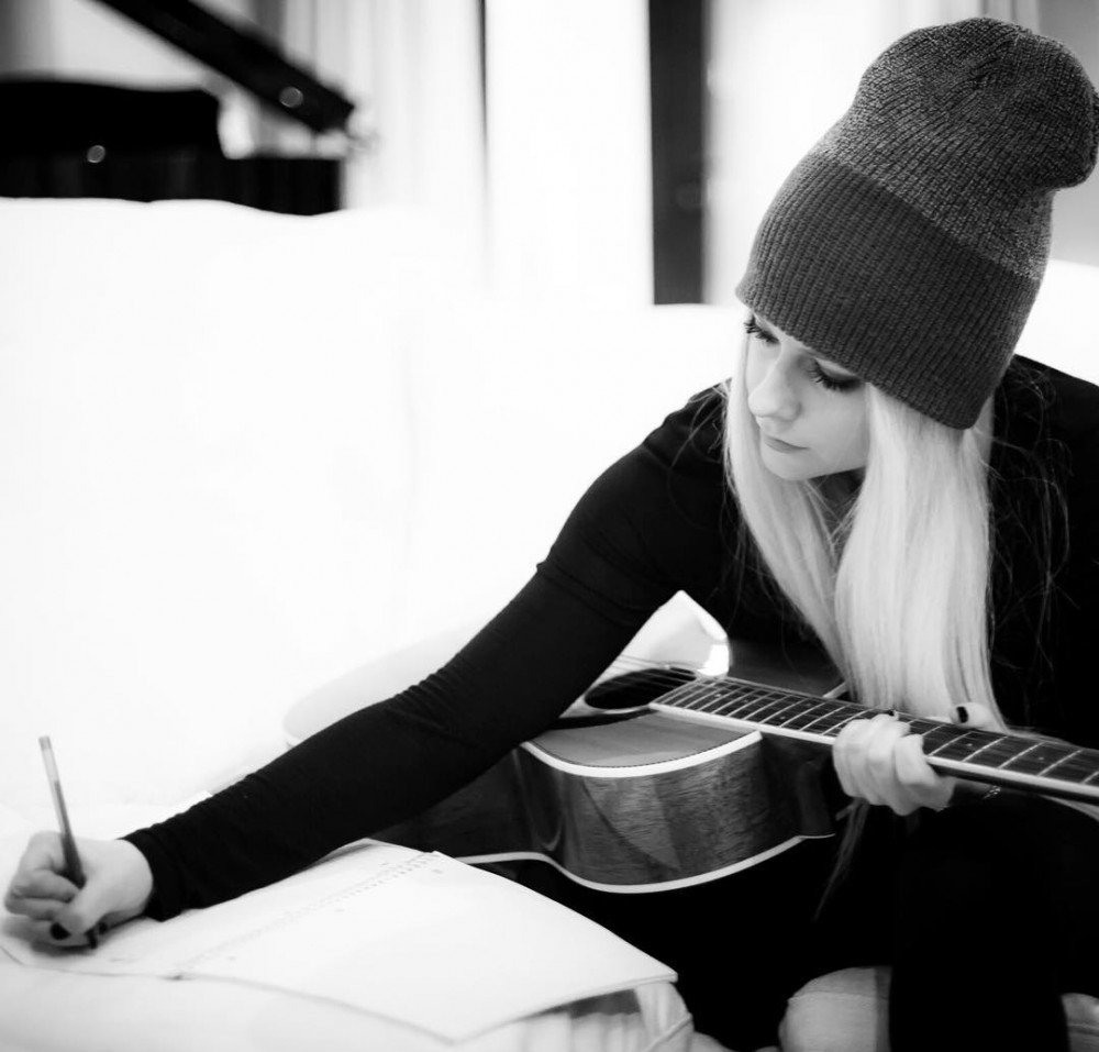 Avrillavigne Instagram