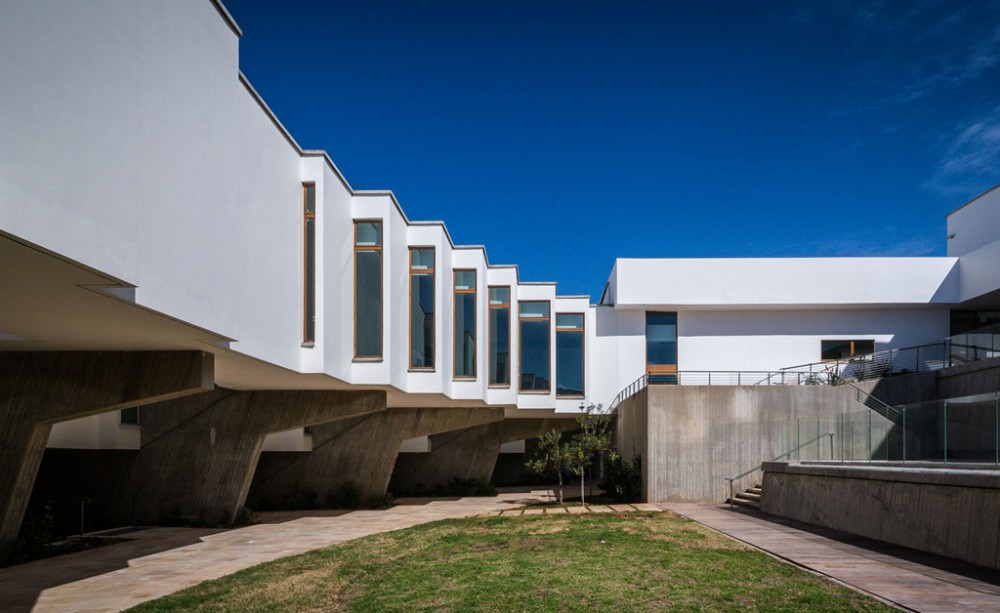 Elma Arts Complex Luxury Hotel