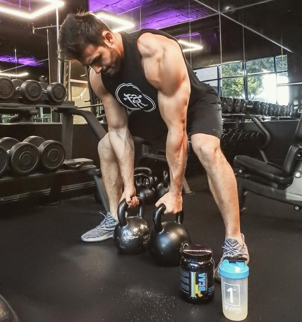 Samasghari Instagram