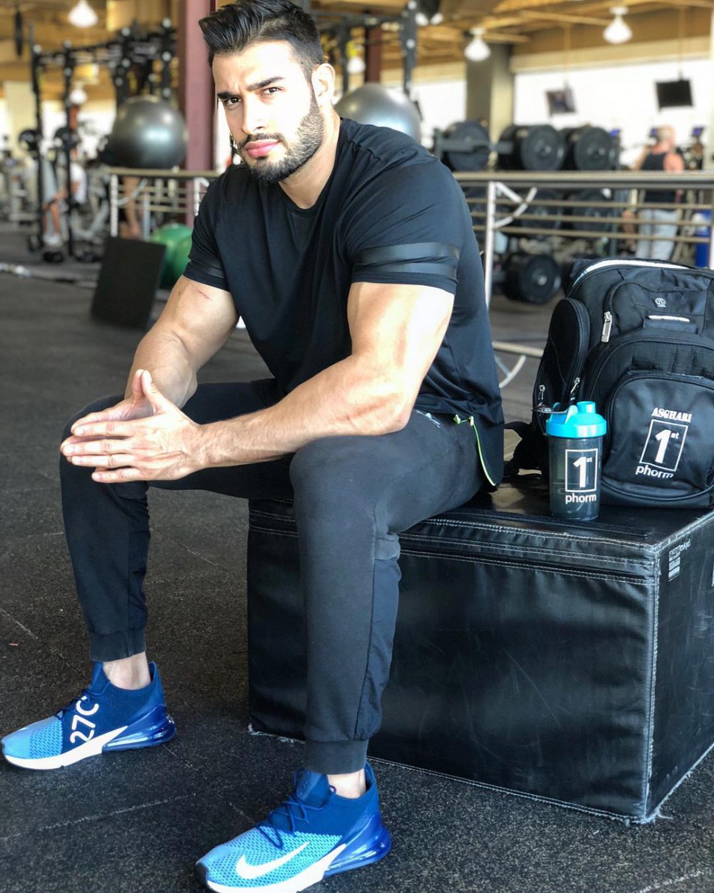 Samasghari Instagram