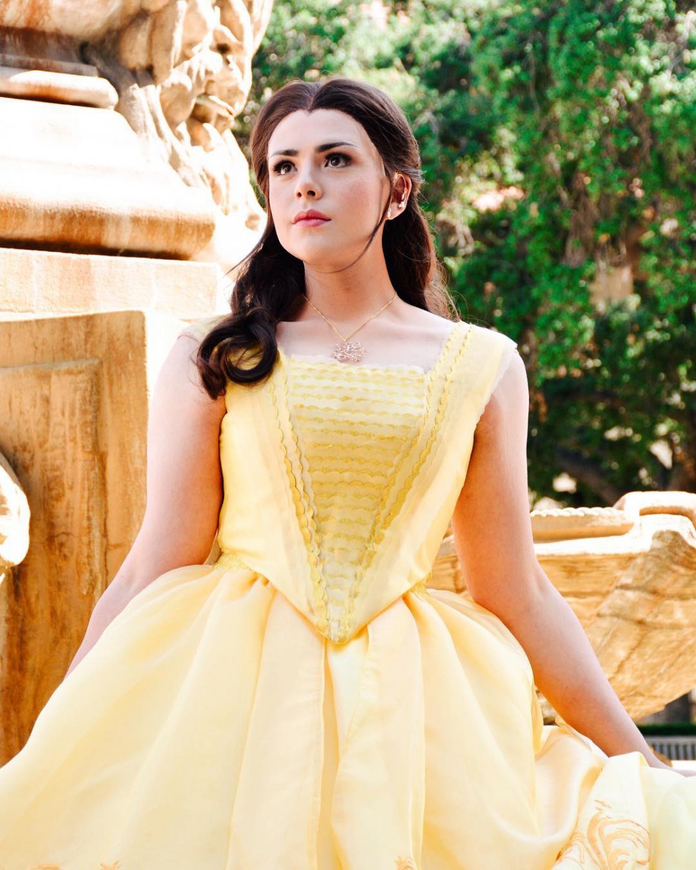 Instagram @theofficialariel