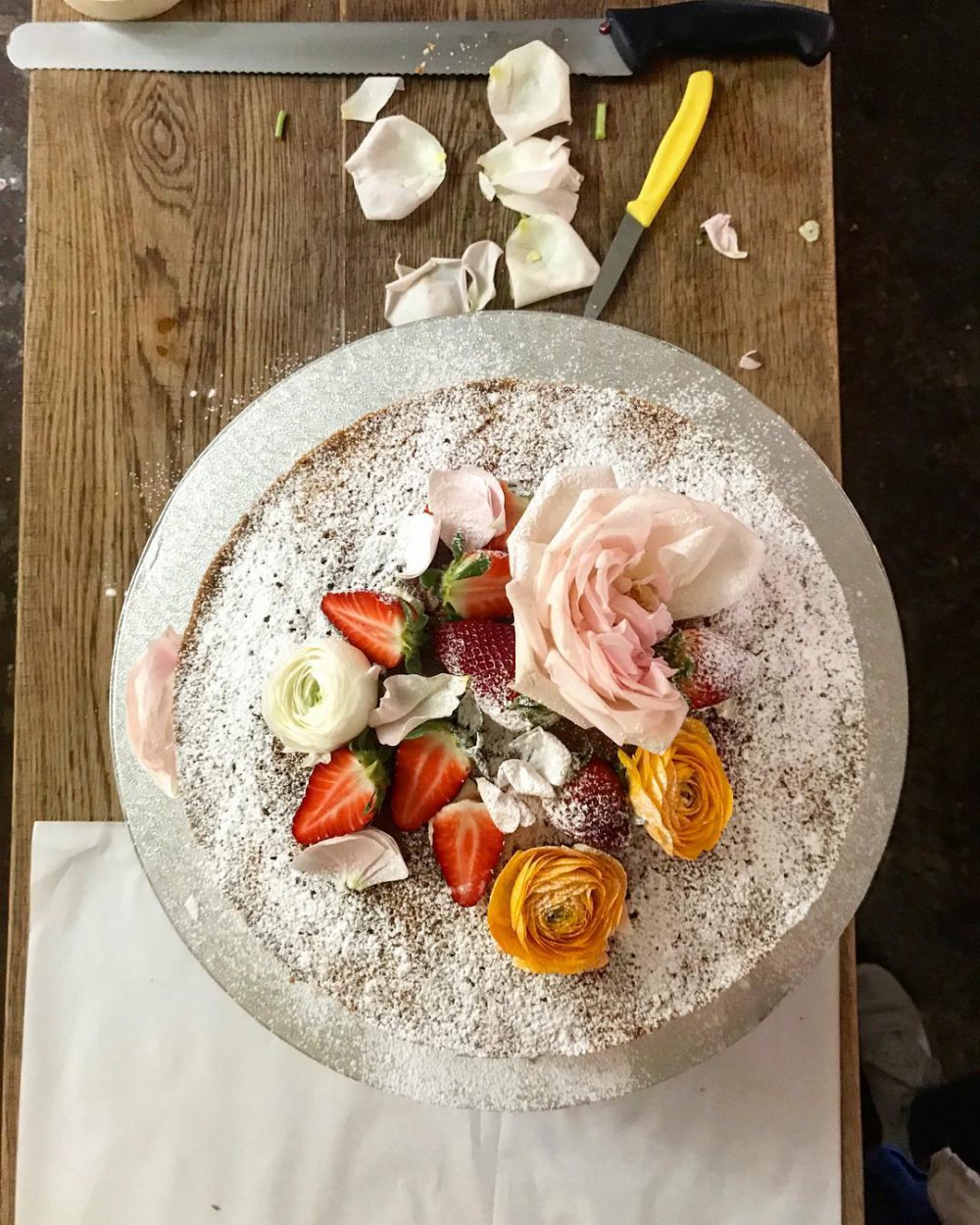 Instagram @violetcakeslondon