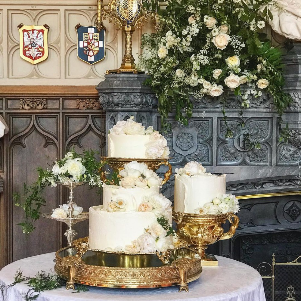 Instagram @violetcakeslondon