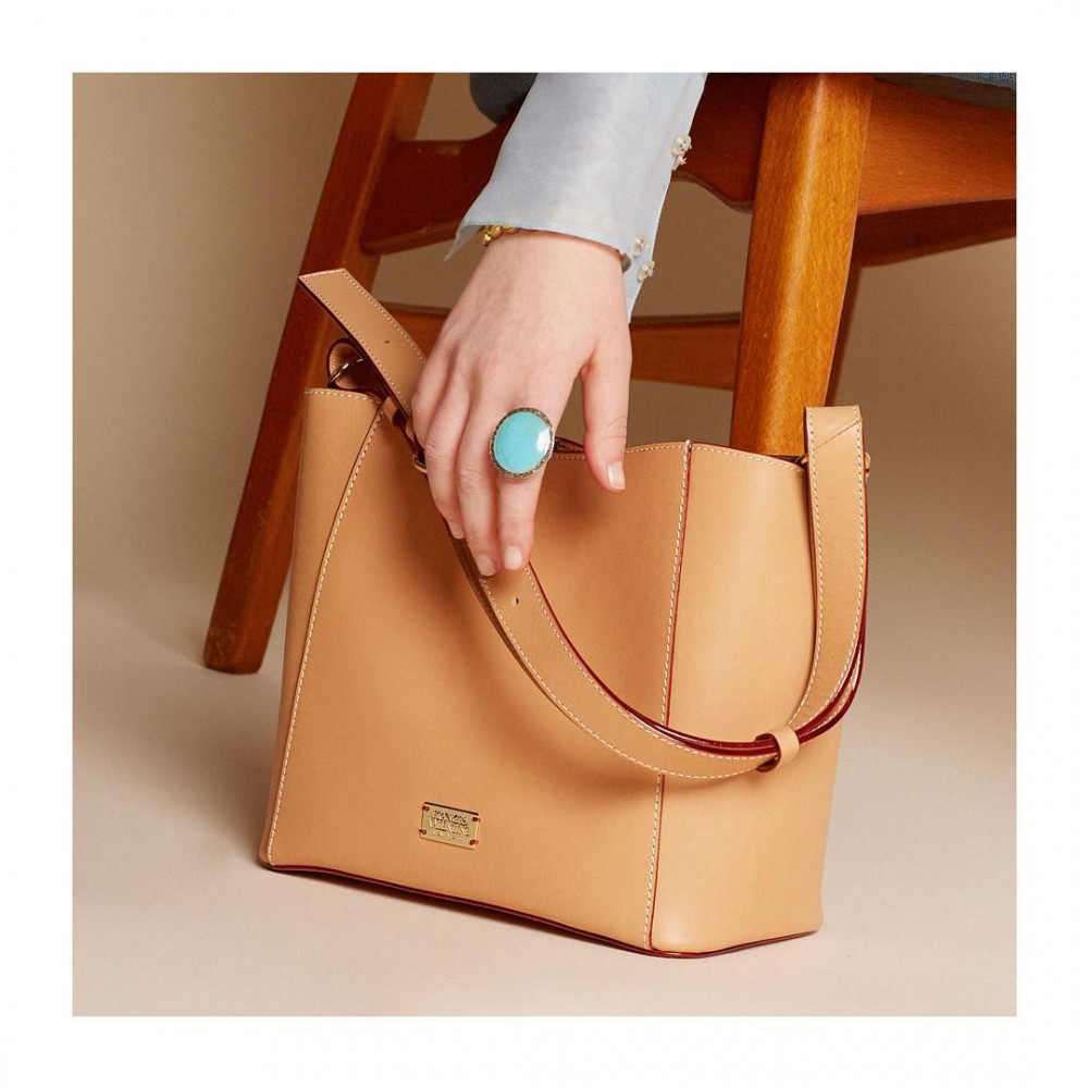 Instagram @fvalentineny