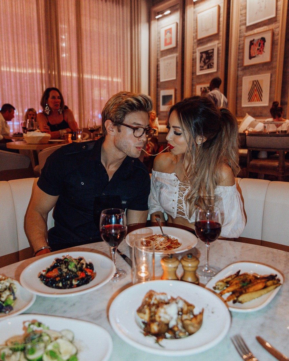 Jeff Kasser , Caroline Einhoff