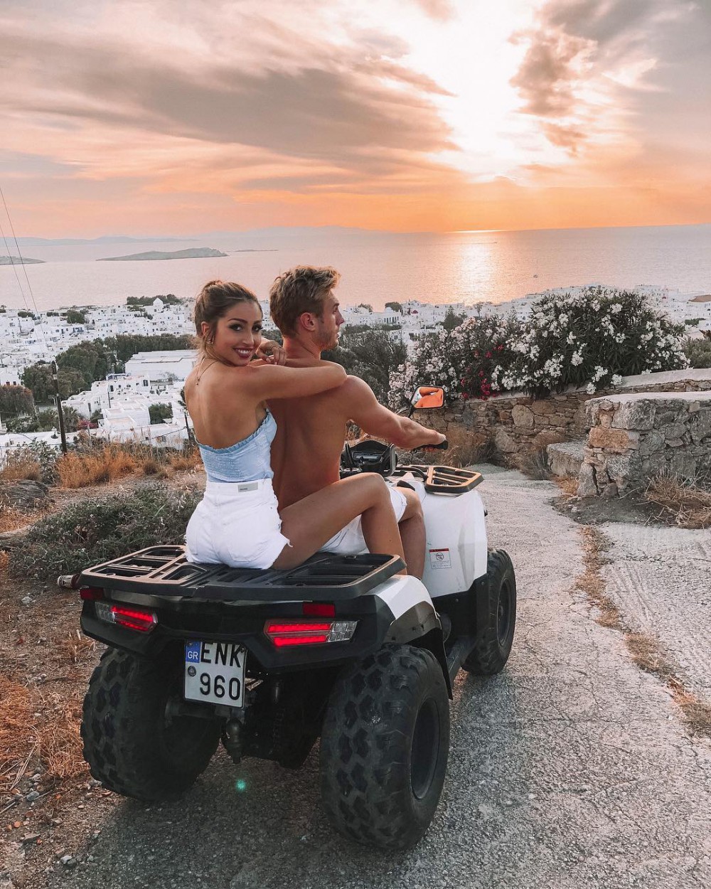 Jeff Kasser , Caroline Einhoff