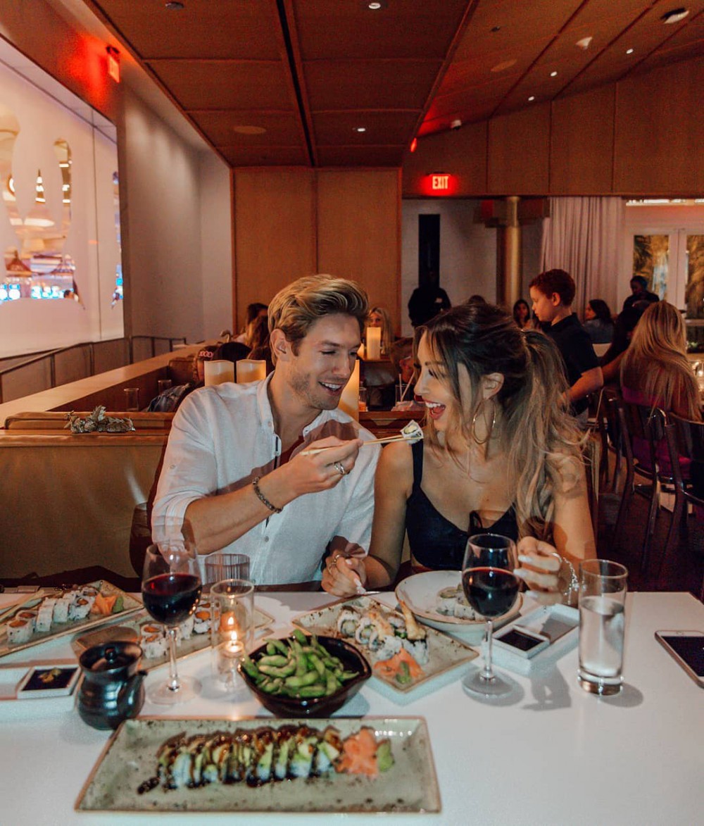 Jeff Kasser , Caroline Einhoff