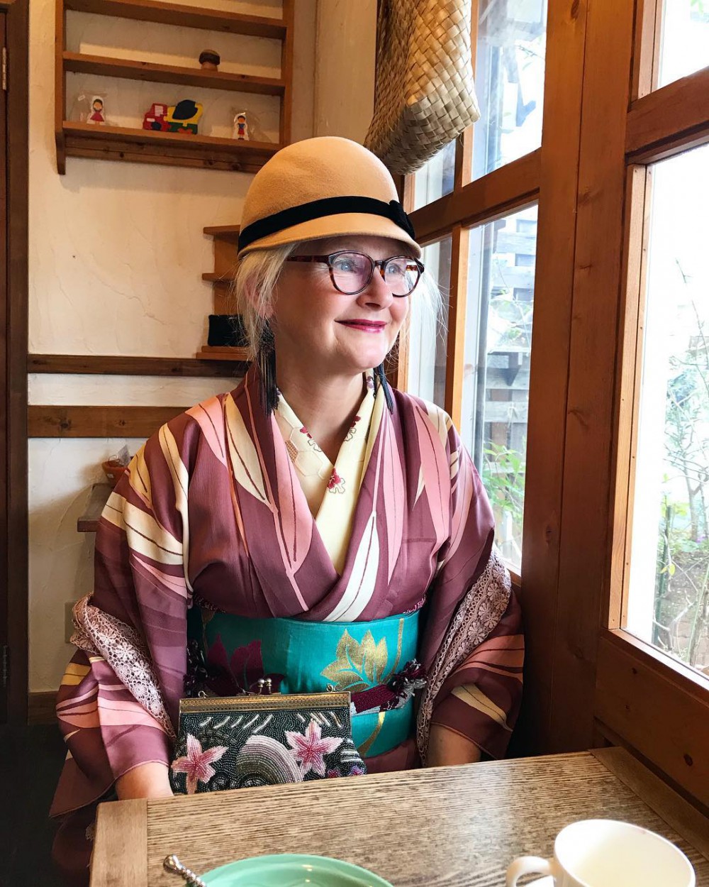 Instagram @kimonosheila