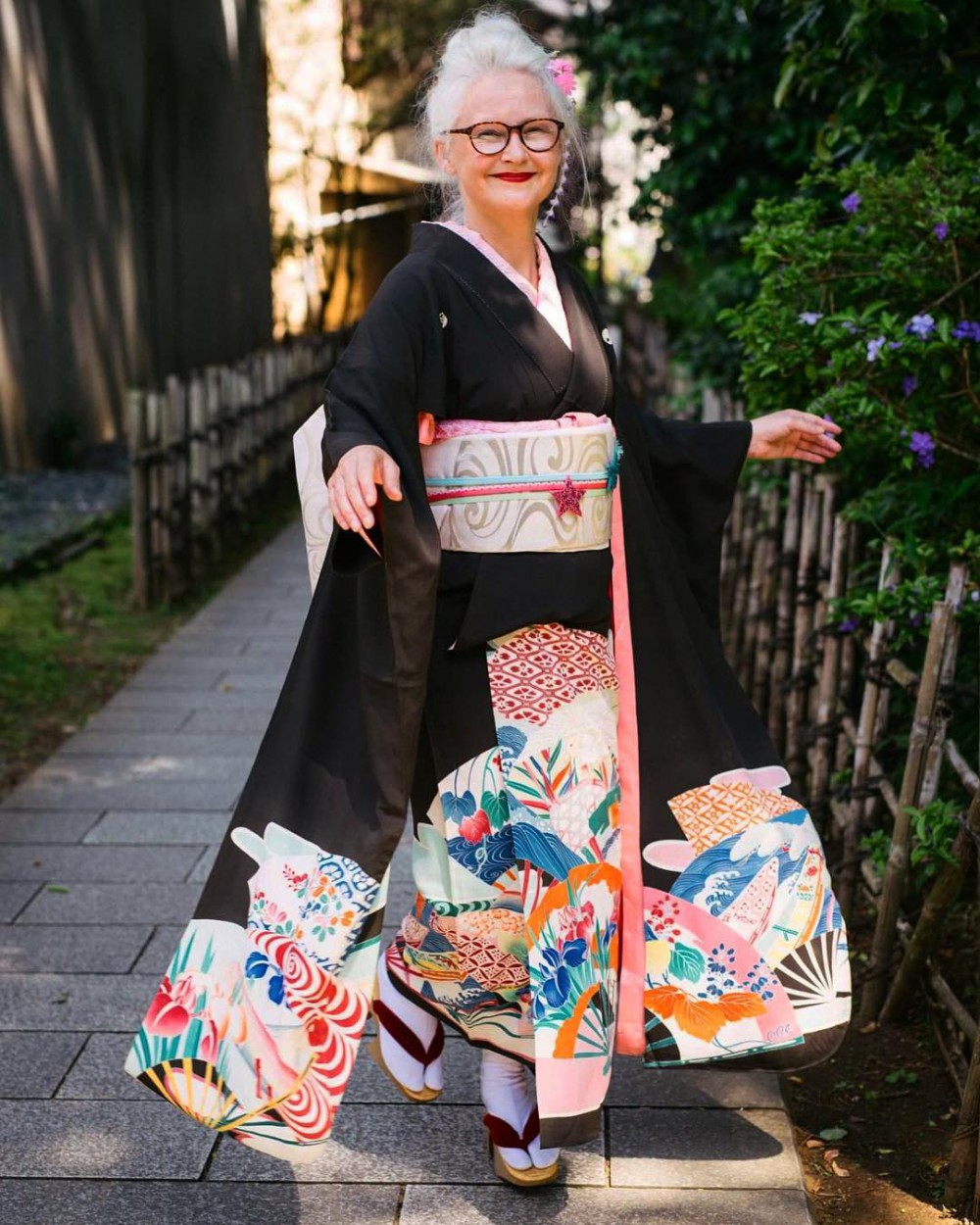 Instagram @kimonosheila