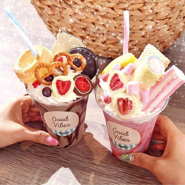 Instagram @mokes_japan