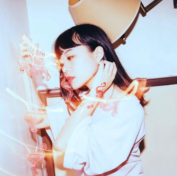 Instagram @paperself_tw