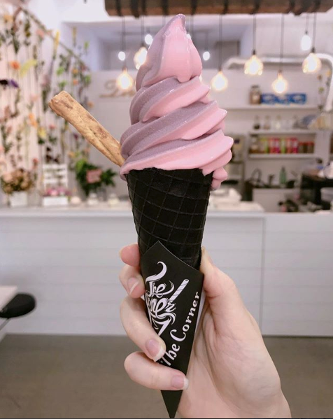 Instagram @cornerconegelato