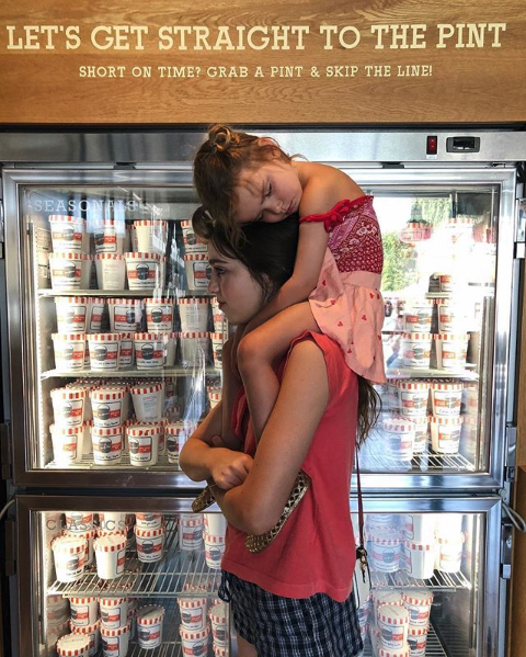 Instagram @kcstauffer