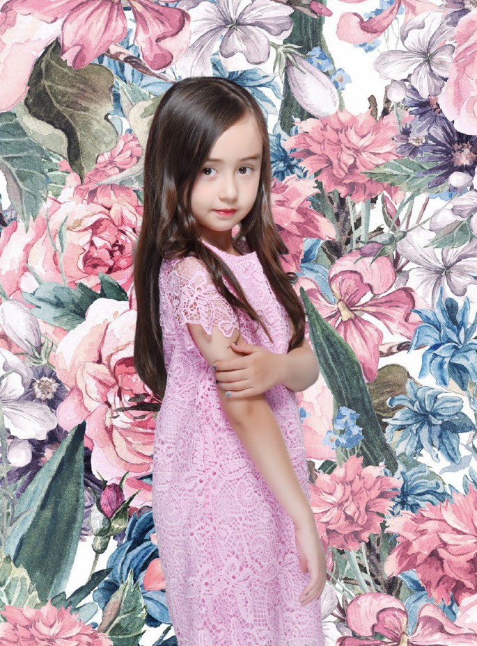 Weibo @蔡書雅Sophia