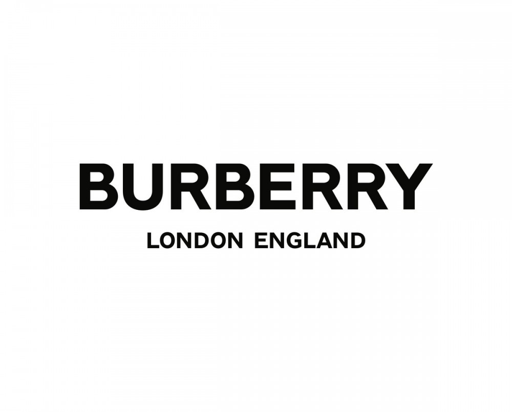 Burberry的全新旅程，TB重建品牌形象！