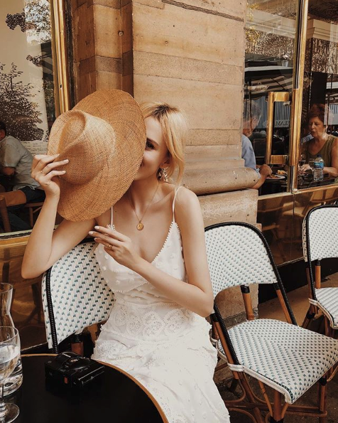 Instagram @diaryofdays