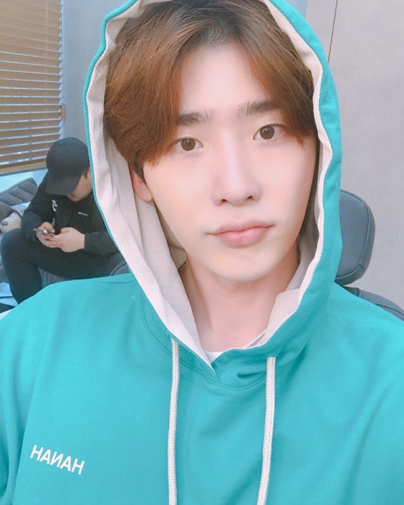 Instagram @jongsuk0206