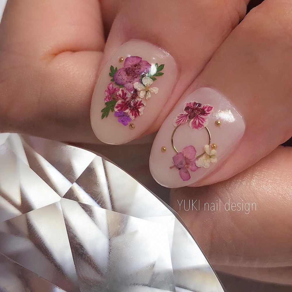 Instagram @yuki.nail.design