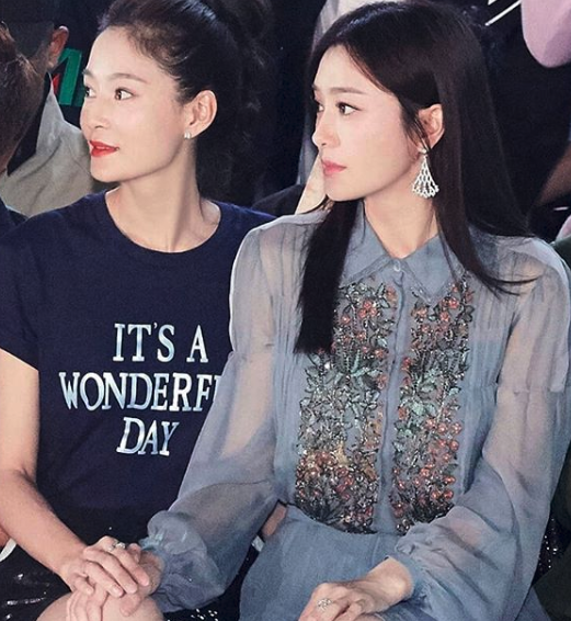 Qinlanhongkongfansclub Instagram