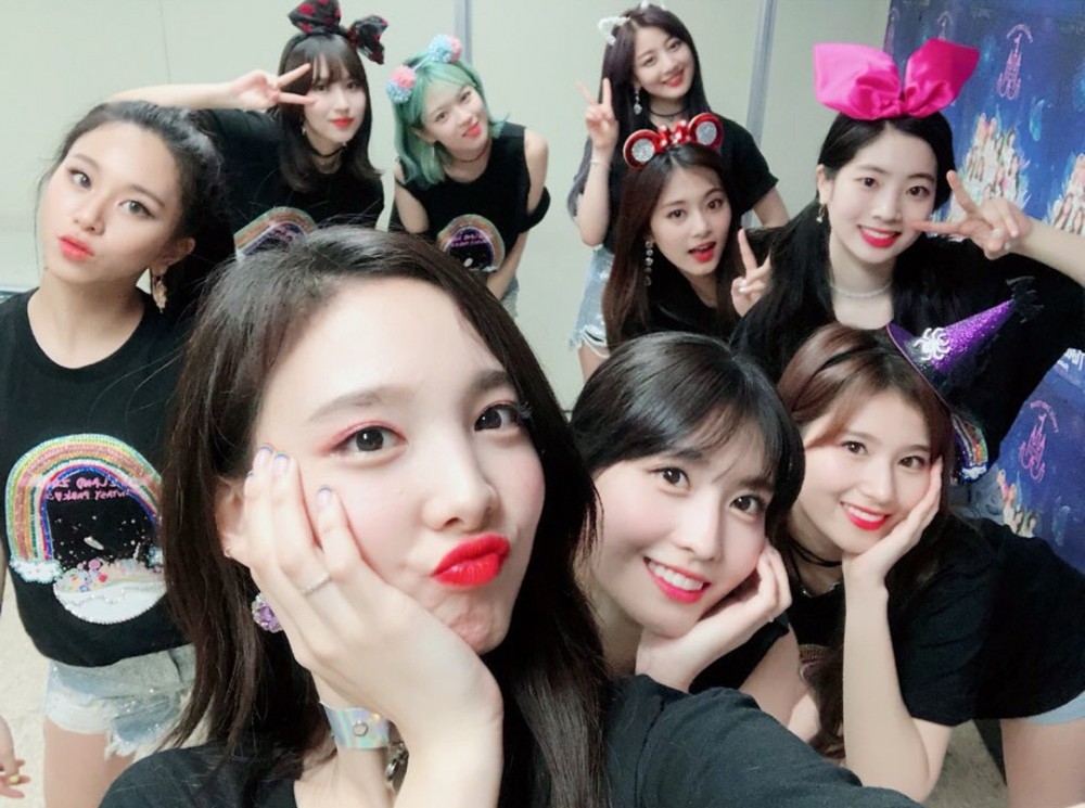 Instagram @twicetagram