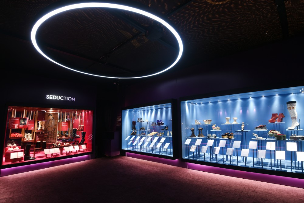 一雙鞋履一段故事！Shoes：Pleasure And Pain展覽來到亞洲巡展終站！