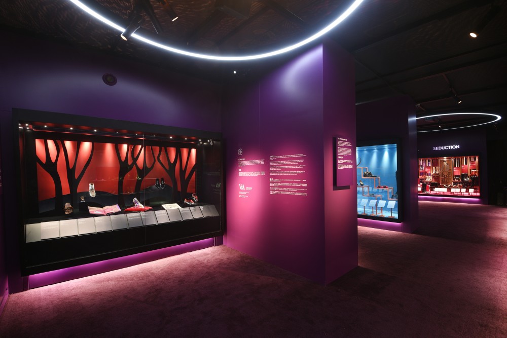 一雙鞋履一段故事！Shoes：Pleasure And Pain展覽來到亞洲巡展終站！