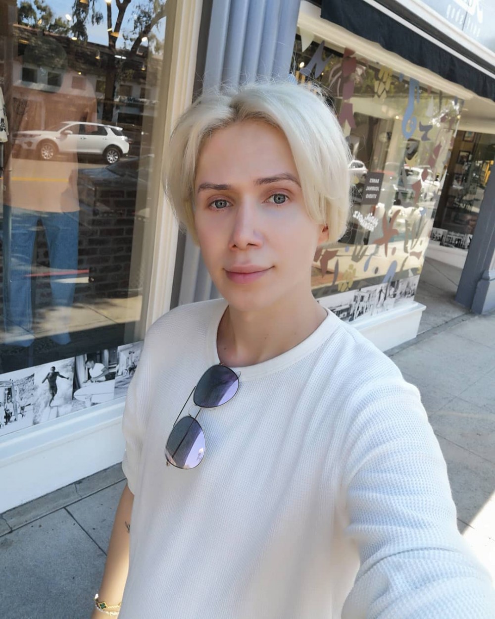 Instagram @londonoli