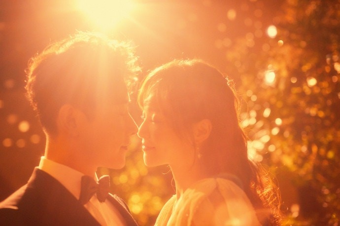 羅晉唐嫣低調完婚！禮服的奢華細節卻高調驚人！