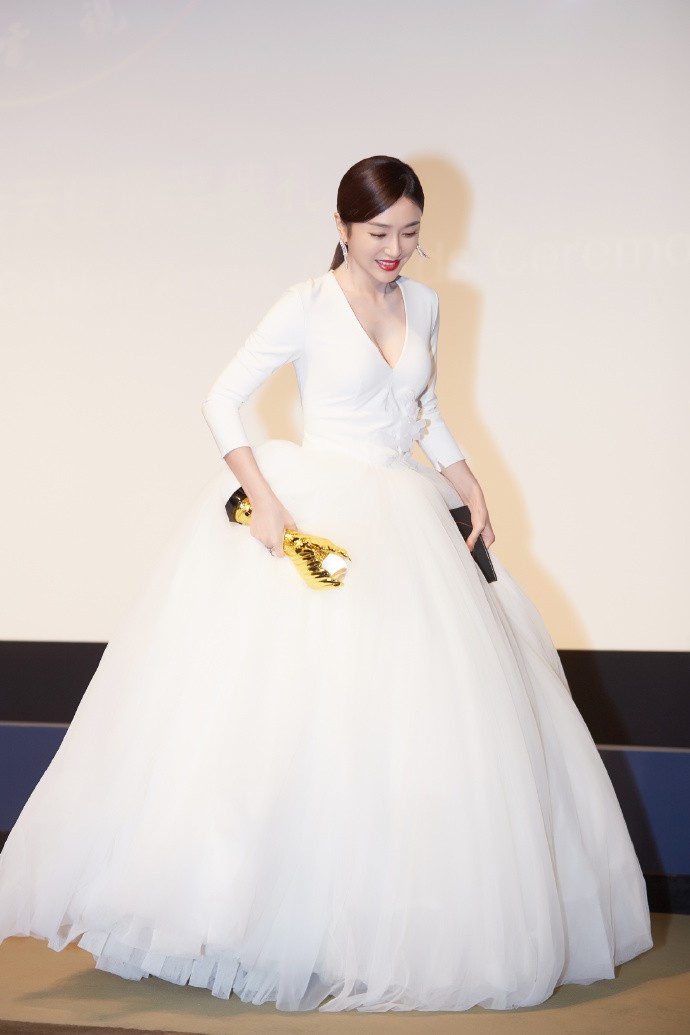 秦嵐工作室@新浪微博