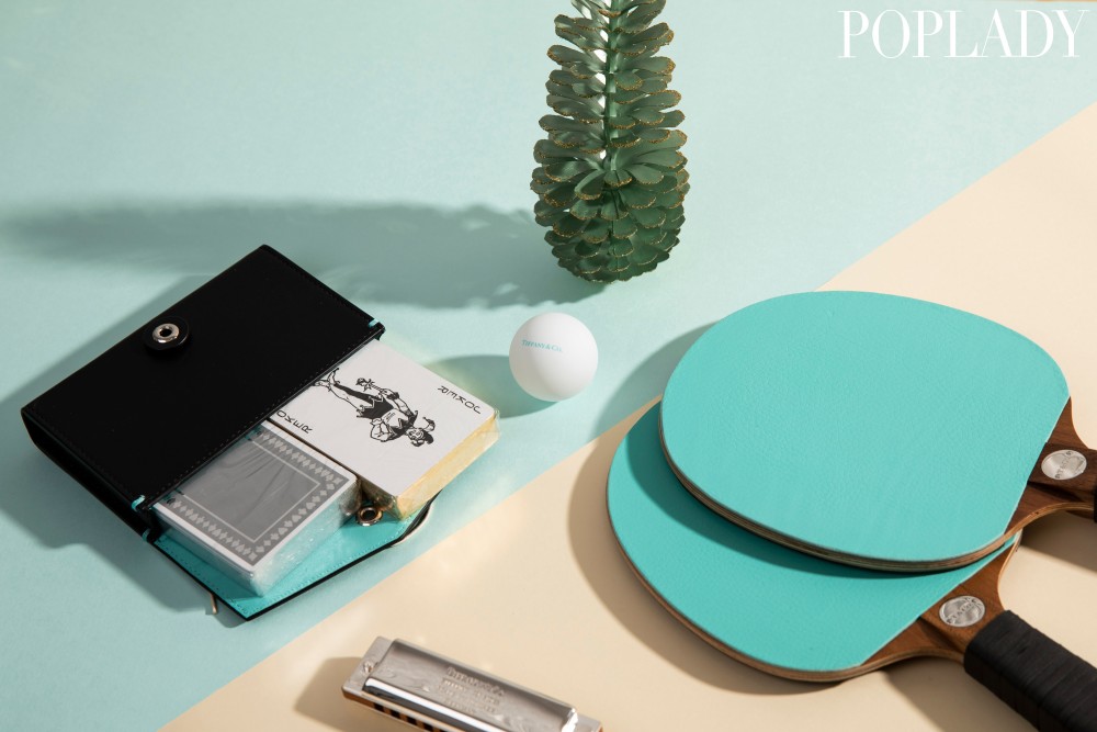 聖誕節不是只有紅色和綠色!Tiffany Blue也是聖誕節必備的色彩!