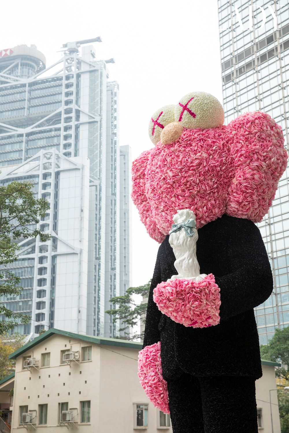 【編輯直擊】Dior打造中環最潮打卡熱點!舞出現代獨立女性品味!