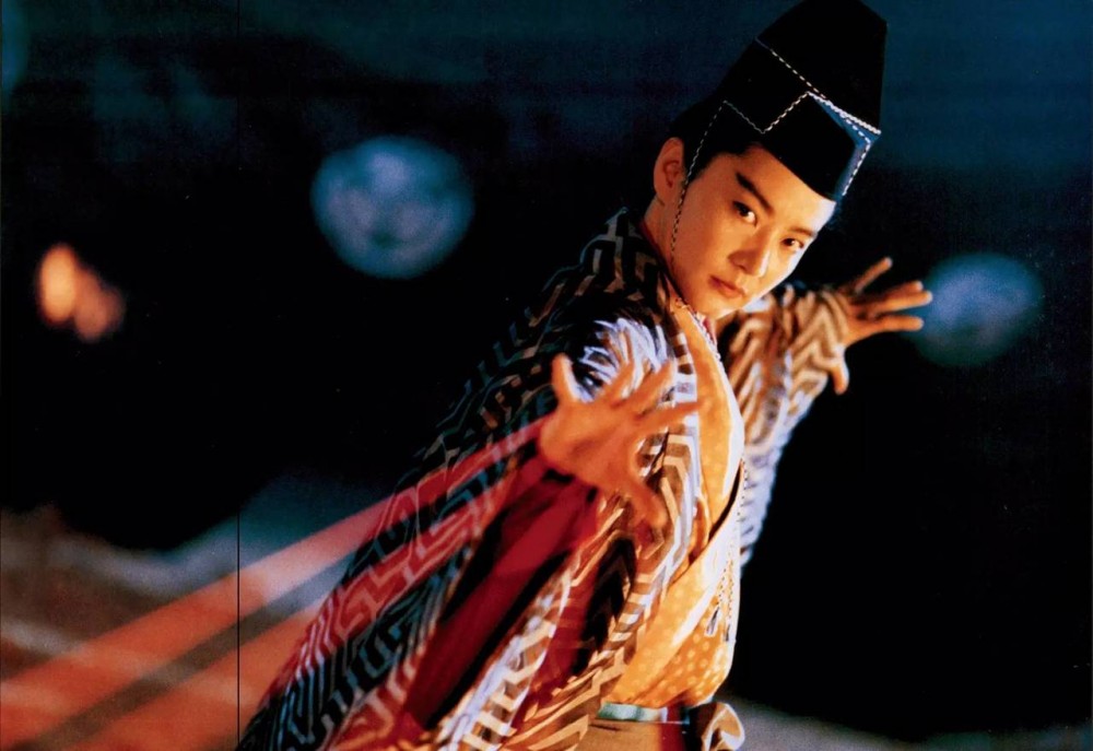 東方不敗的絕色之美！唯獨她才能完美演繹雌雄同體的中性魅力！