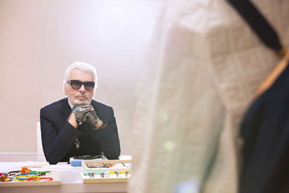 「我想要蝴蝶結」!Karl Lagerfeld為Fendi寫下最終篇章的感人時刻!