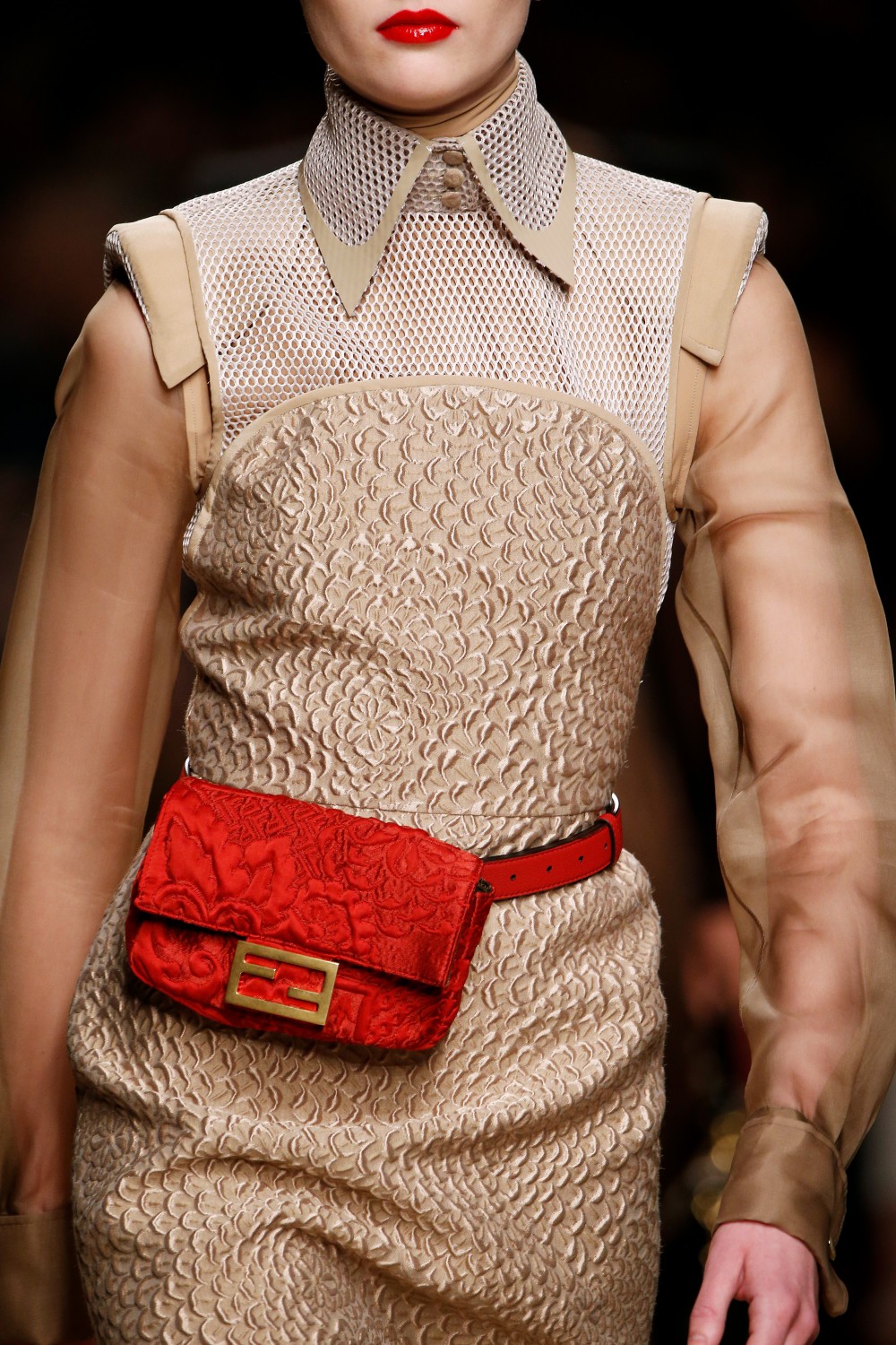 「我想要蝴蝶結」!Karl Lagerfeld為Fendi寫下最終篇章的感人時刻!