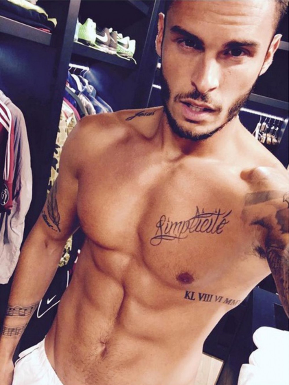 「時尚大帝」Karl Lagerfeld的感情生活！四個他生命中最舉足輕重的男人！